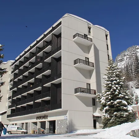 Renove, Proche Pistes, Equipe Pour 4, Foret - Fr-1-425-167 דירה *